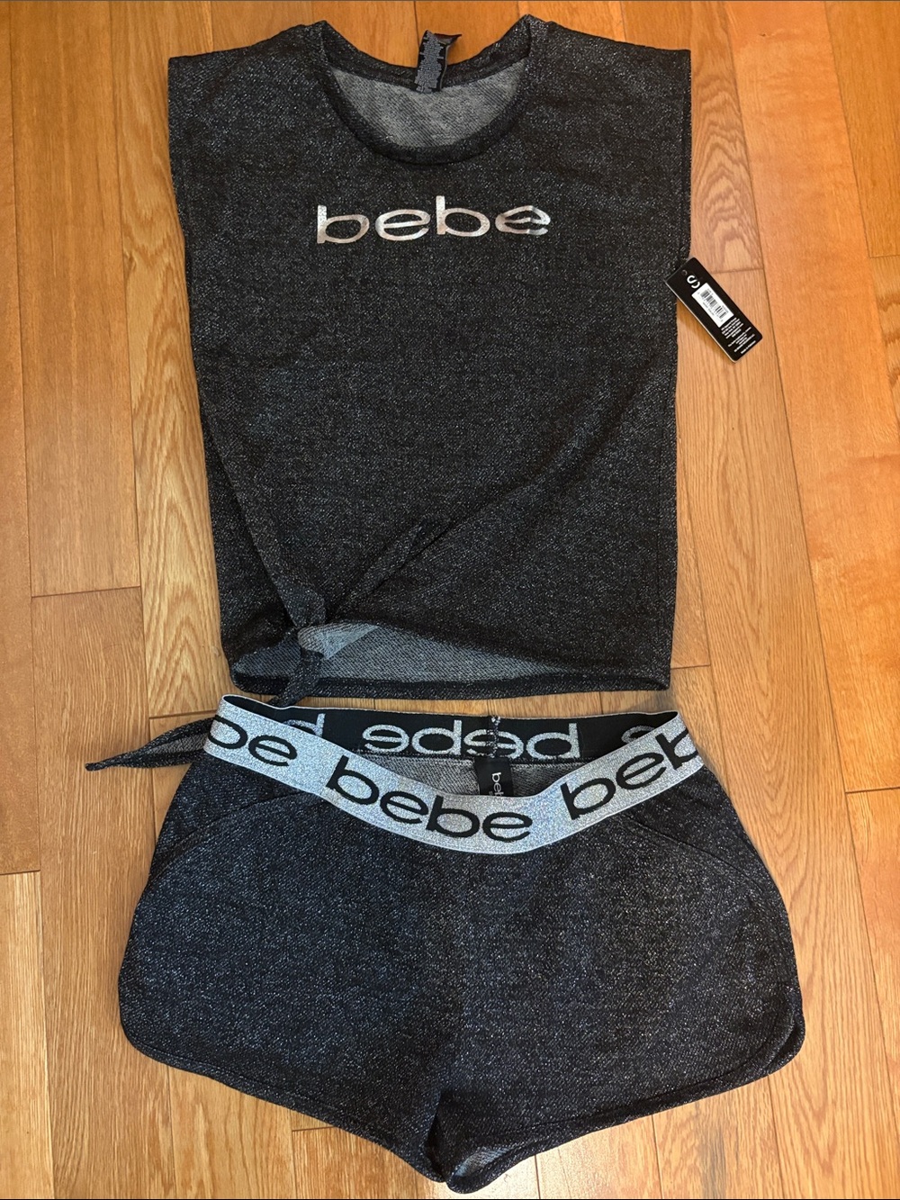 bebe sleepwear 2 price Lounge Tank & Silver-Trim Shorts Set pyjamas small